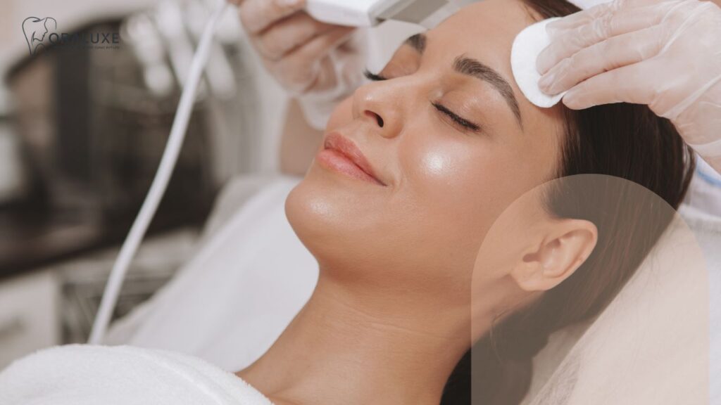 Illustration of HydraFacial cleansing, acid peel, extraction, and infusion steps